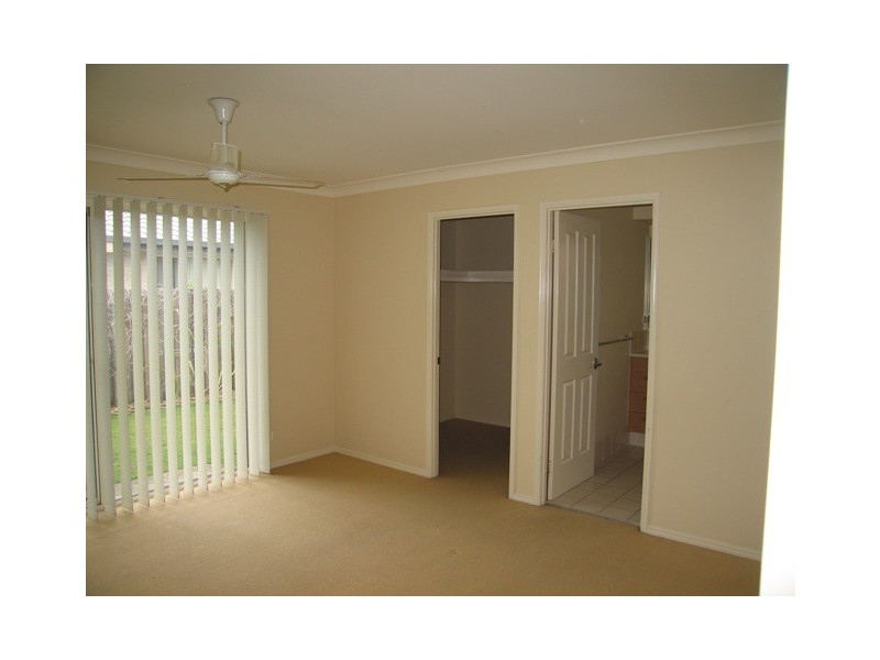 7 Eugene Drive, Varsity Lakes QLD 4227