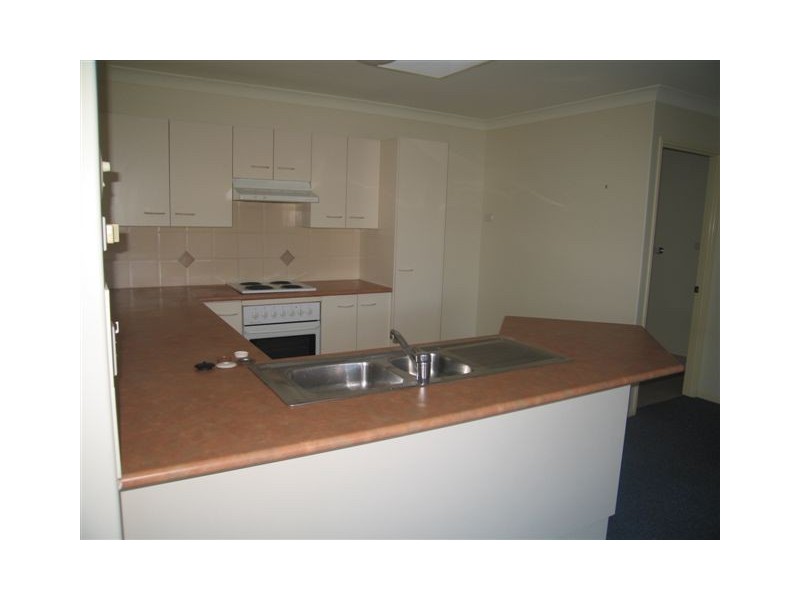 2/49 Ancona Street, Carrara QLD 4211