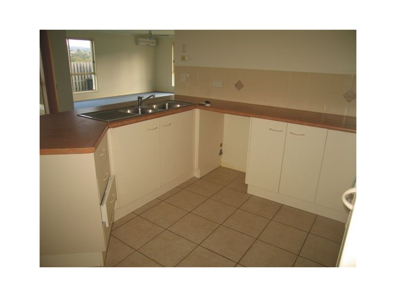 2/49 Ancona Street, Carrara QLD 4211