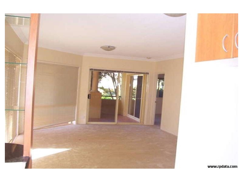 1/23 Stephens Street, Burleigh Heads QLD 4220