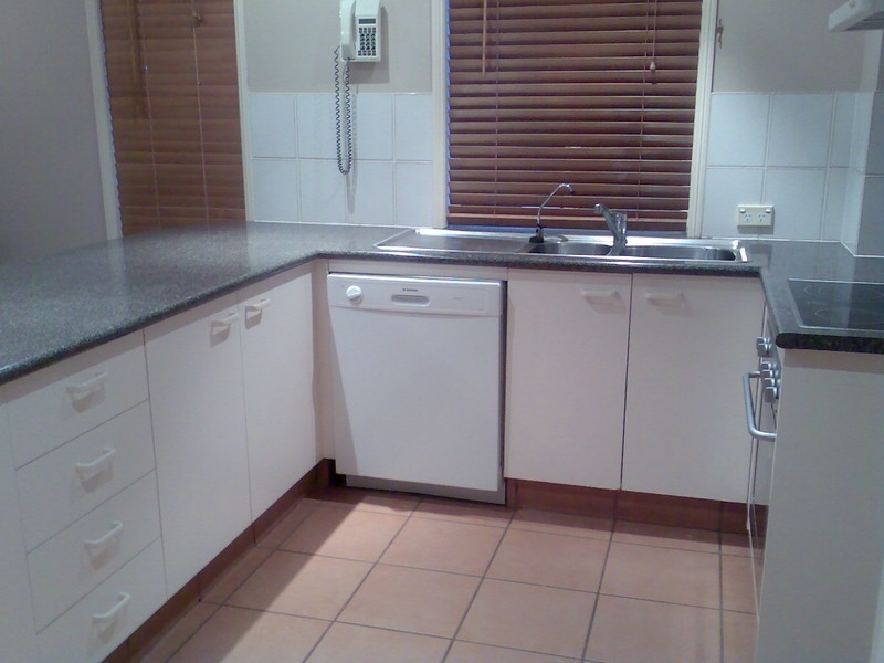 1/6 Burliegh Glen Court, Burleigh Heads QLD 4220