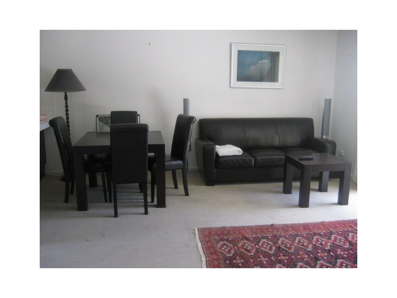 6/7  Hayle Street, Burleigh Heads QLD 4220