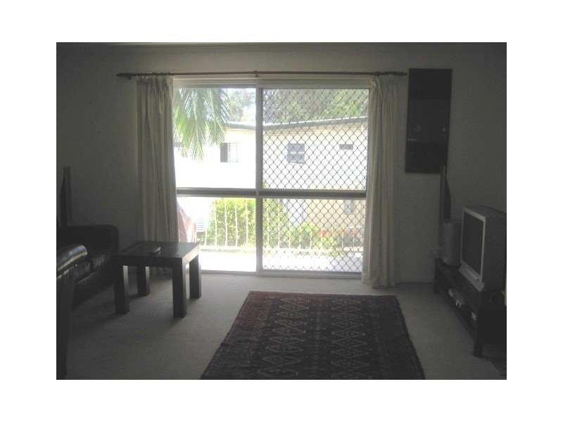 6/7  Hayle Street, Burleigh Heads QLD 4220