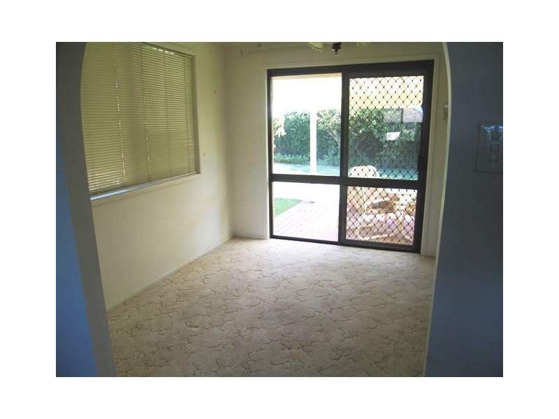 126 Burleigh Street, Burleigh Waters QLD 4220
