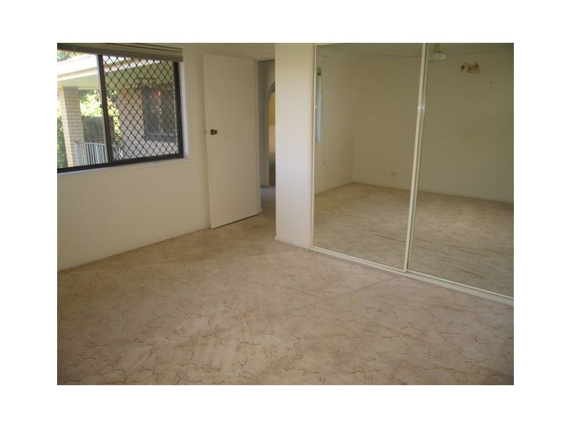 126 Burleigh Street, Burleigh Waters QLD 4220