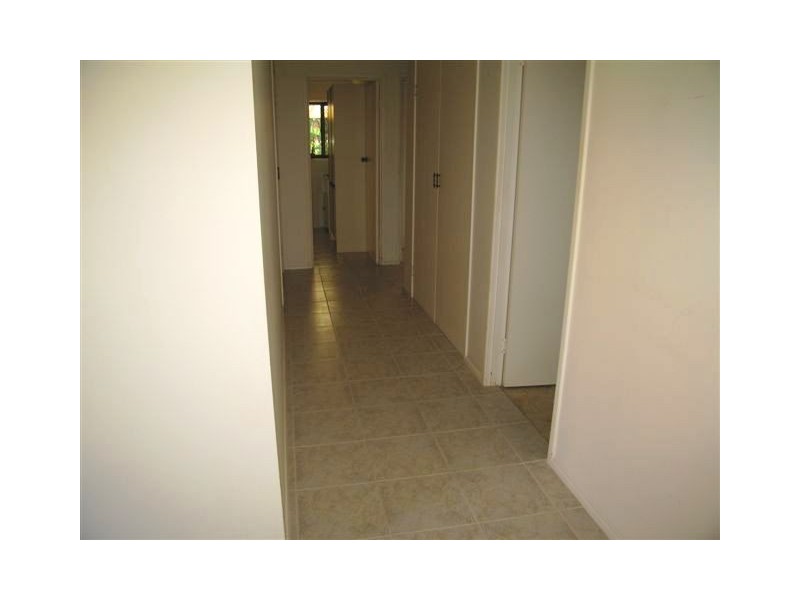 126 Burleigh Street, Burleigh Waters QLD 4220