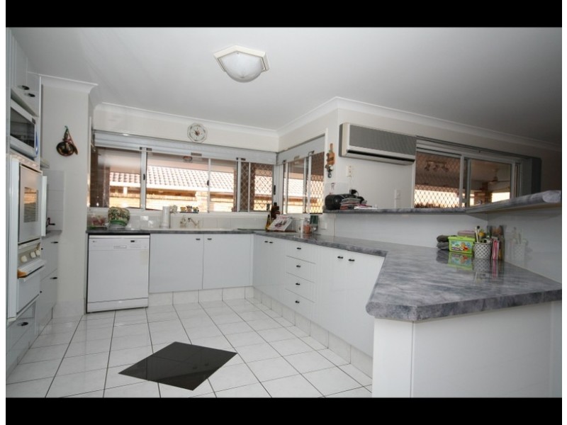 6 Treetop Court,, Burleigh Waters QLD 4220