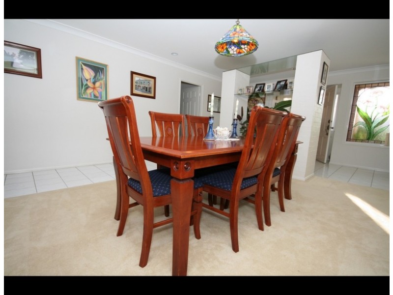 6 Treetop Court,, Burleigh Waters QLD 4220