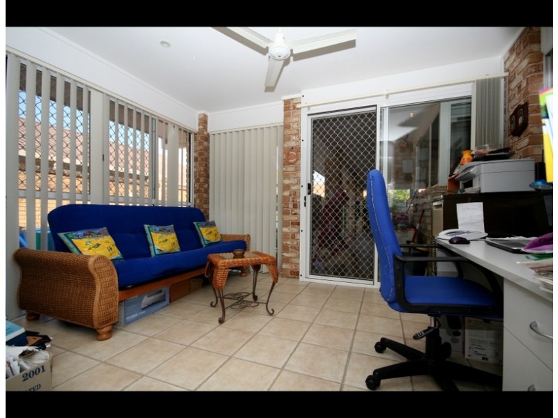 6 Treetop Court,, Burleigh Waters QLD 4220