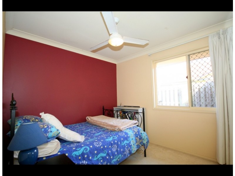 18 Bowerbird Place, Burleigh Waters QLD 4220