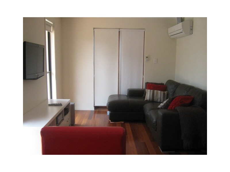 3 Wylah Street, Varsity Lakes QLD 4227