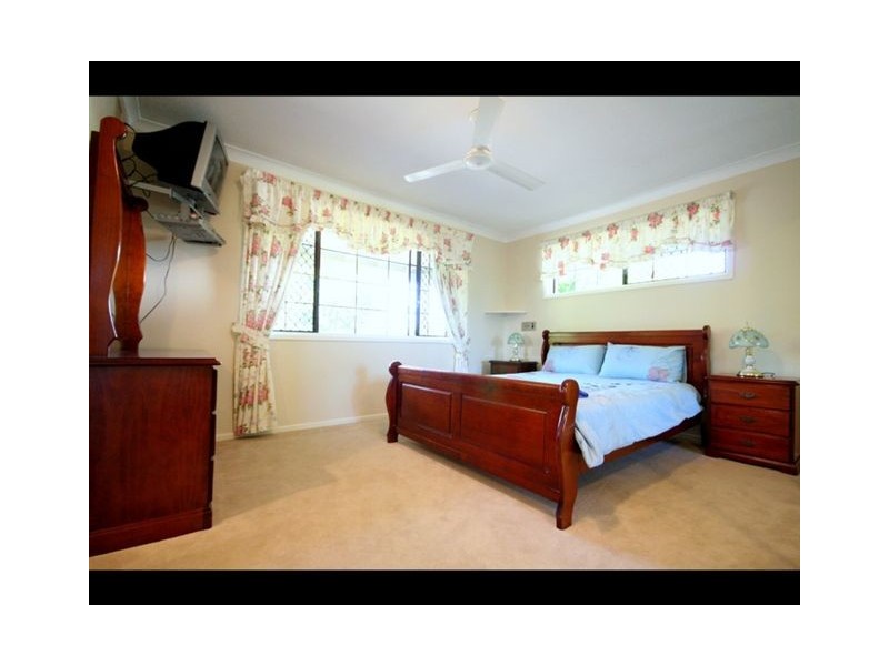 268 Tallebudgera Creek Road, Tallebudgera Valley QLD 4228