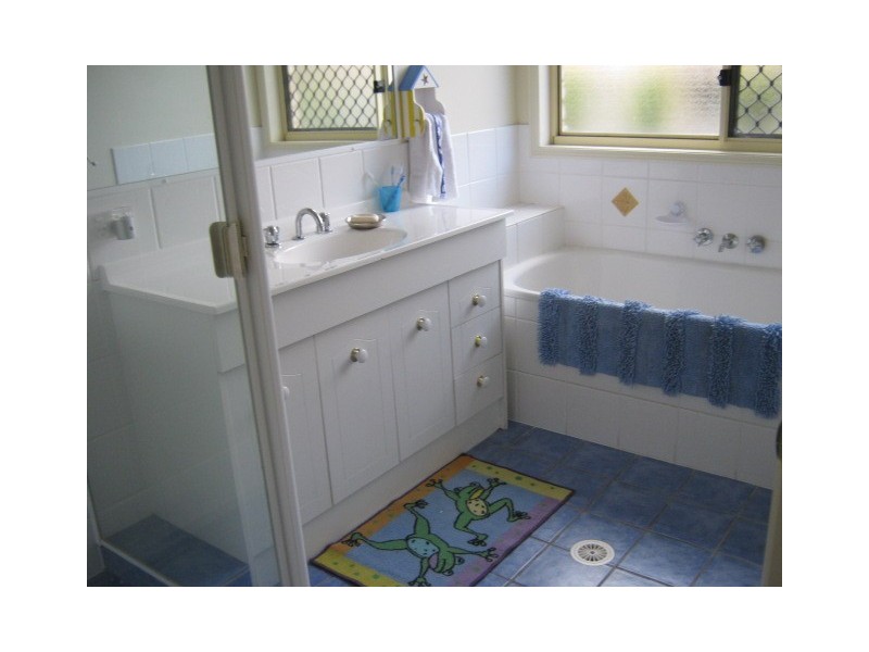 4 Arbury Hill Close, Burleigh Heads QLD 4220