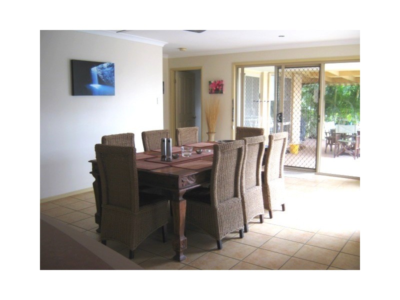 47 Gardendale Drive, Burleigh Waters QLD 4220