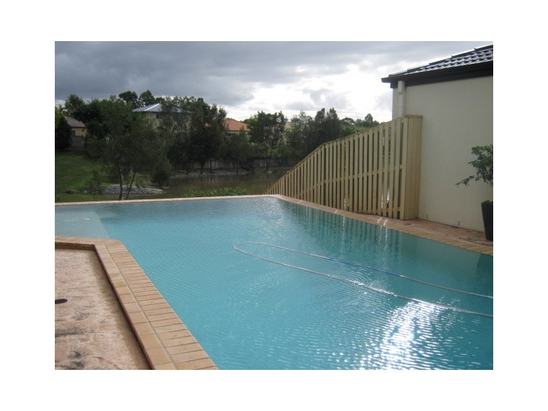 47 Gardendale Drive, Burleigh Waters QLD 4220