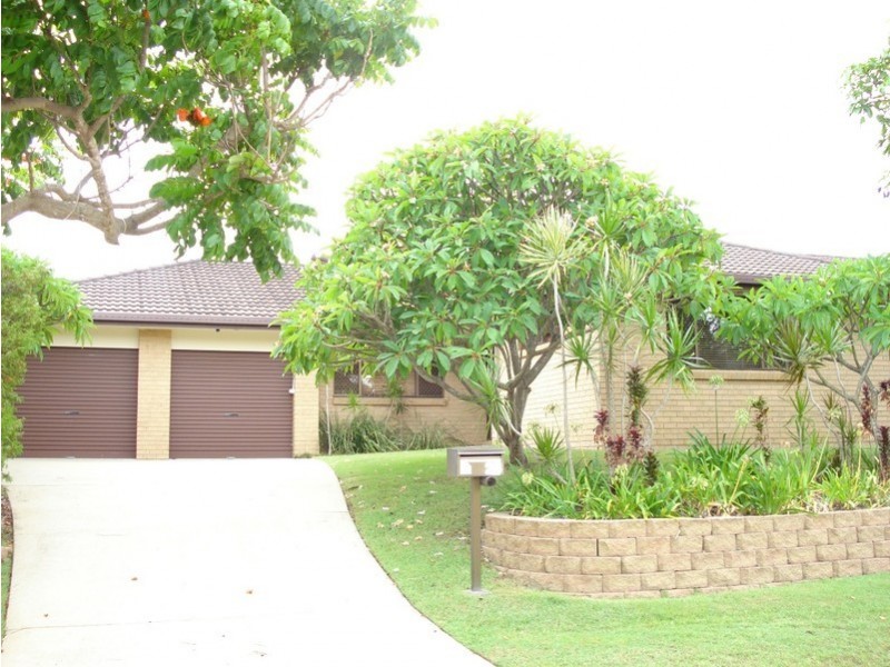 28 Redleaf Court,, Burleigh Waters QLD 4220