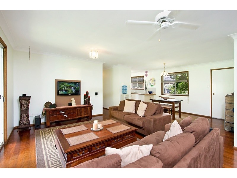 19 Chown Avenue, Currumbin Waters QLD 4223