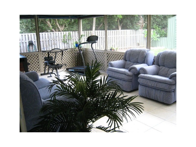 15 Queen Charlotte Court, Mudgeeraba QLD 4213