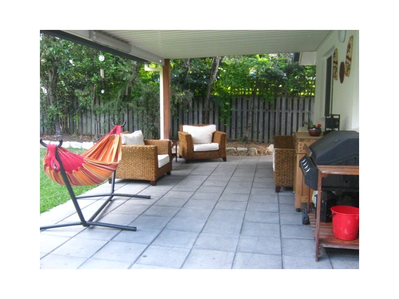 15 Queen Charlotte Court, Mudgeeraba QLD 4213