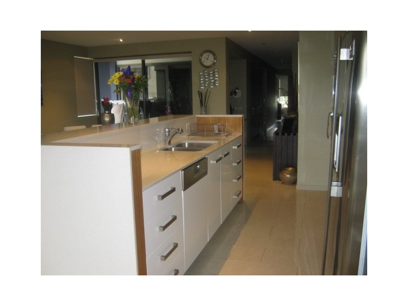 64 The Esplanade, Burleigh Heads QLD 4220