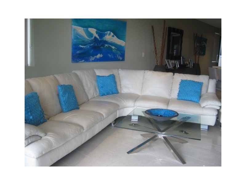 64 The Esplanade, Burleigh Heads QLD 4220