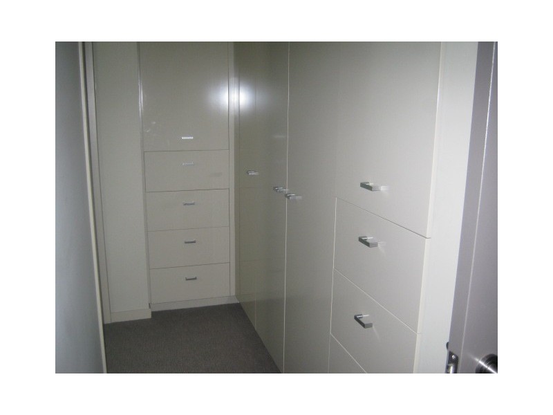 64 The Esplanade, Burleigh Heads QLD 4220