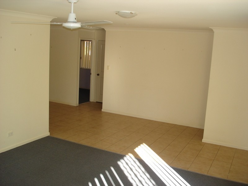13 Queen Charlotte Court, Mudgeeraba QLD 4213