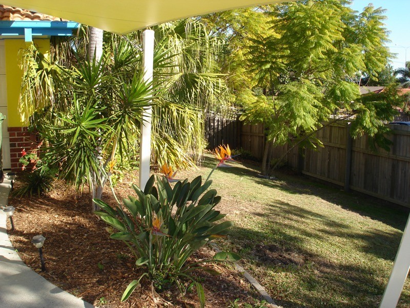 13 Queen Charlotte Court, Mudgeeraba QLD 4213