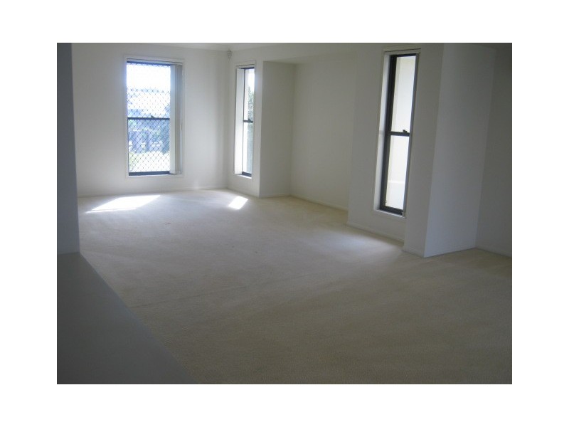 23 Cordata Court, Robina QLD 4226