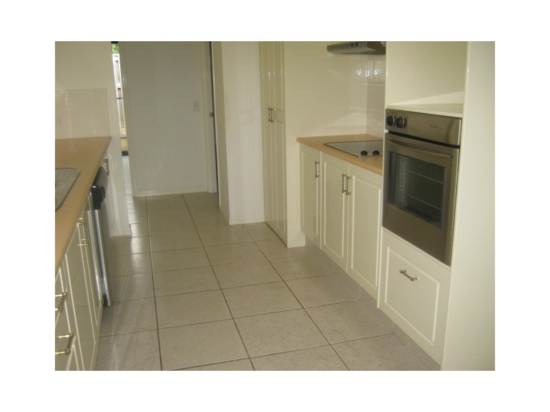 23 Cordata Court, Robina QLD 4226