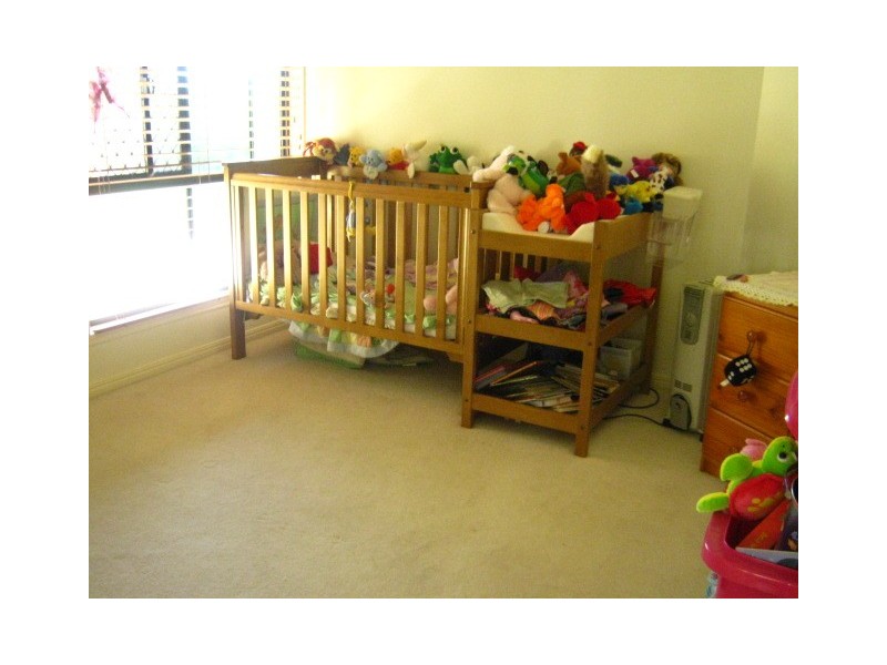 16 Shoalwater Court, Burleigh Waters QLD 4220