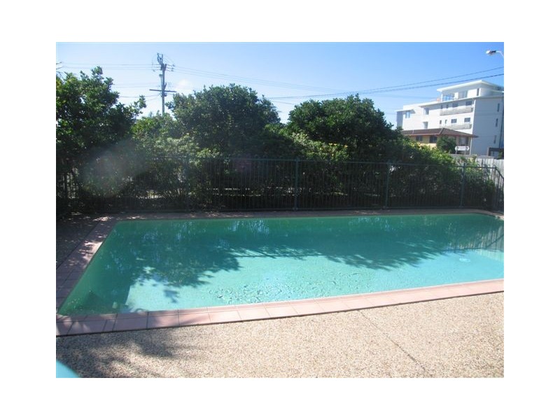 2/1222 Gold Coast Highway, Palm Beach QLD 4221