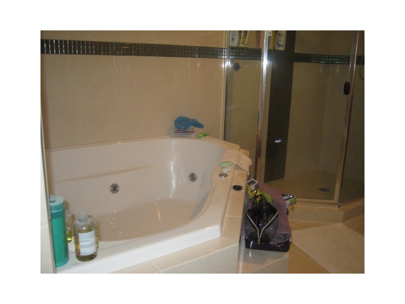 1/3 Cedar Court, Burleigh Heads QLD 4220