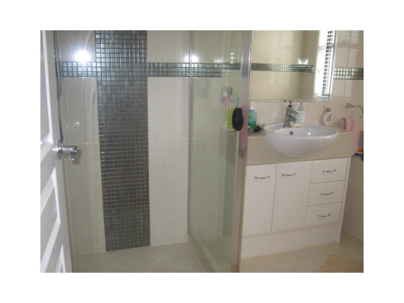 1/3 Cedar Court, Burleigh Heads QLD 4220