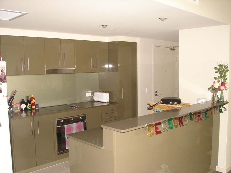 2054/1 ‘Swell Apartments’ Ocean Street, Burleigh Heads QLD 4220