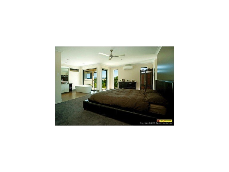 6165 Murten Court, Hope Island QLD 4212