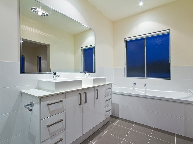 2/29 Worchester Terrace, Reedy Creek QLD 4227