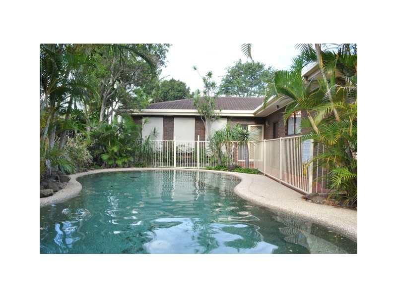 131 Tahiti Avenue, Palm Beach QLD 4221