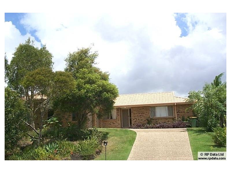 19 Sugarleaf Court, Burleigh Waters QLD 4220