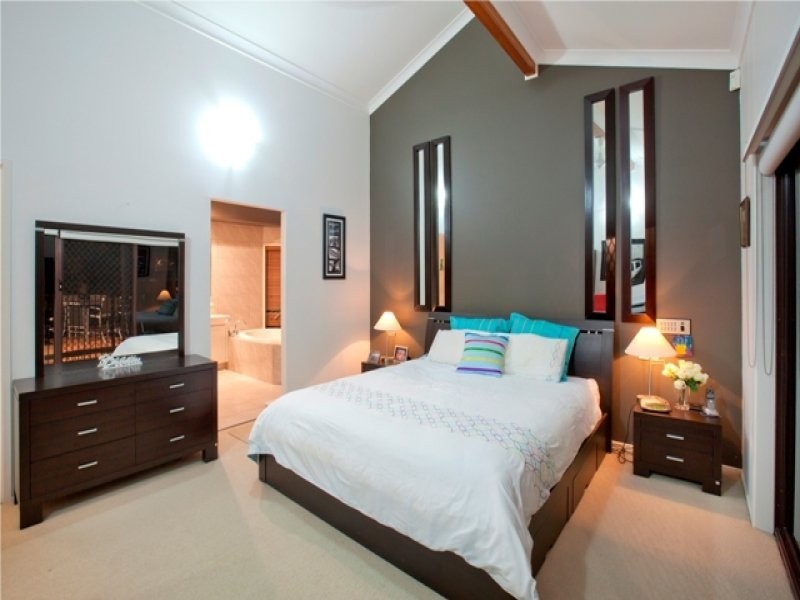 110 Tallebudgera Drive, Palm Beach QLD 4221