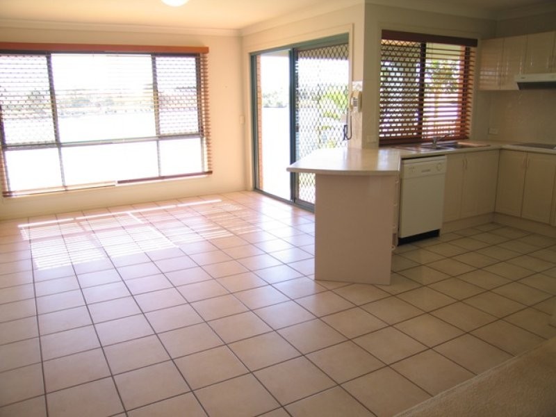 14 Vanderbilt Court, Varsity Lakes QLD 4227