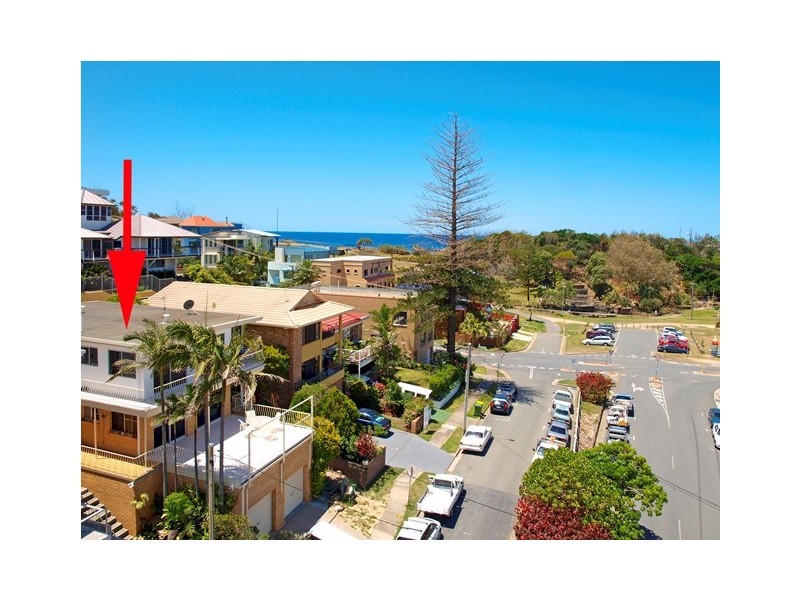 2/11  Kelly Avenue, Miami QLD 4220