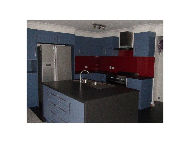 23 Pintail Crescent, Burleigh Waters QLD 4220