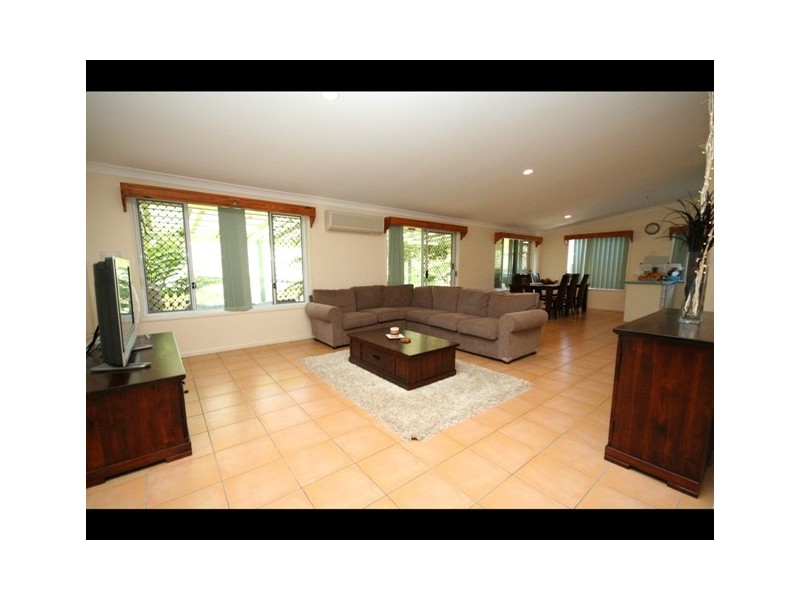 28 Wonga St, Burleigh Heads QLD 4220