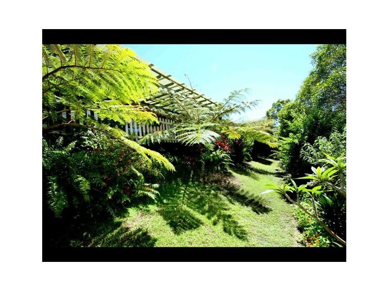 28 Wonga St, Burleigh Heads QLD 4220