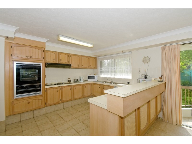 24/45 Hayle Street, Burleigh Heads QLD 4220