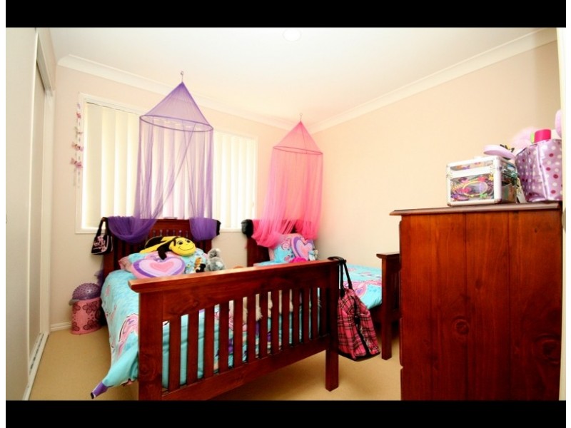 7 Eugene Drive, Varsity Lakes QLD 4227