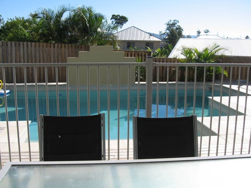 10 Cezaire Avenue, Varsity Lakes QLD 4227