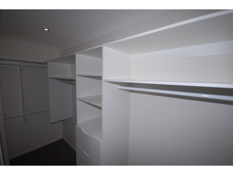 10 Cezaire Avenue, Varsity Lakes QLD 4227