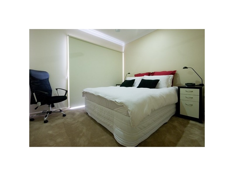 35 Azzura Drive, Varsity Lakes QLD 4227